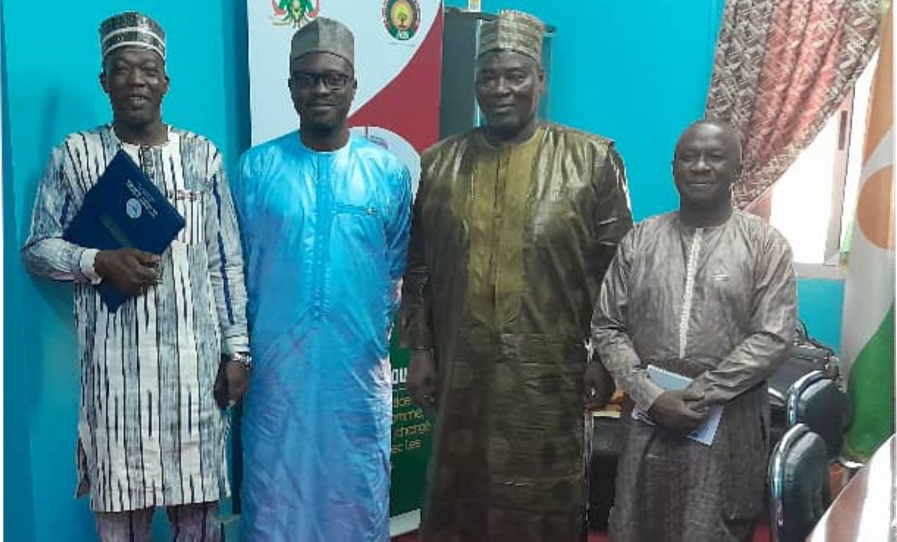 El Secretario Permanente en visita oficial a Niamey